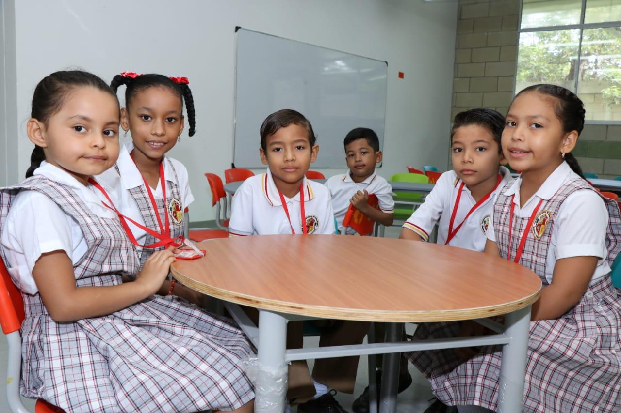 La obra beneficia a 1.500 estudiantes. 