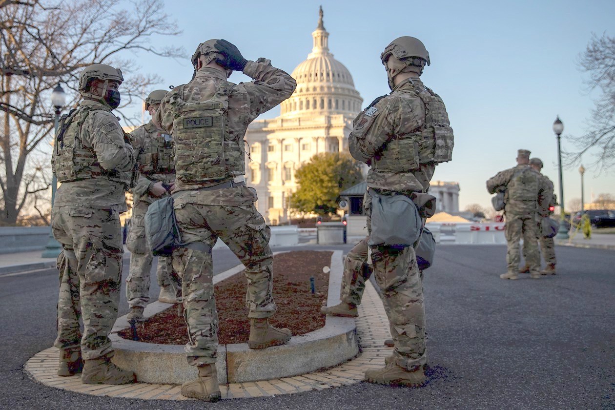 Este fin de semana habrá 10.000 soldados desplegados en Washington, el doble de toda la presencia militar actual de Estados Unidos en Afganistán.