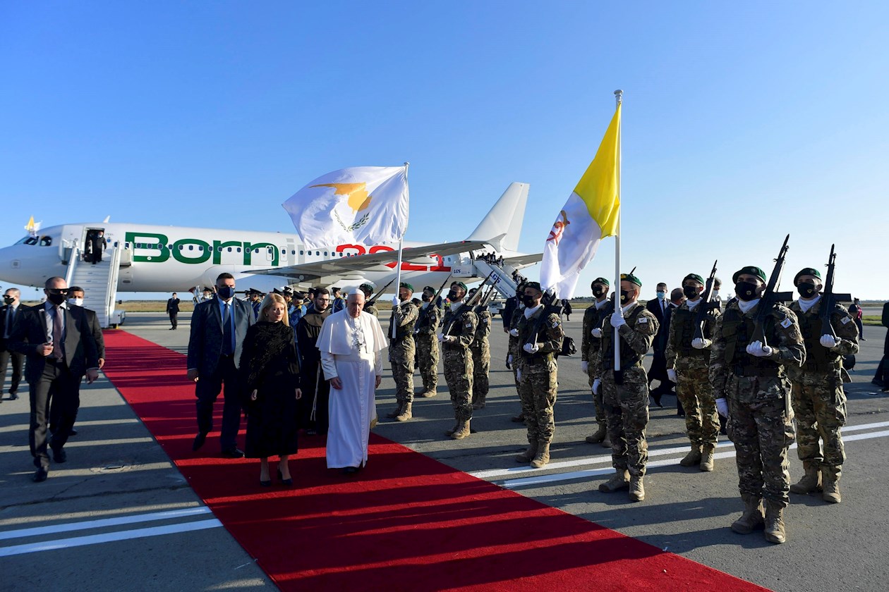 El Papa Francisco a su llegada a Chipre.