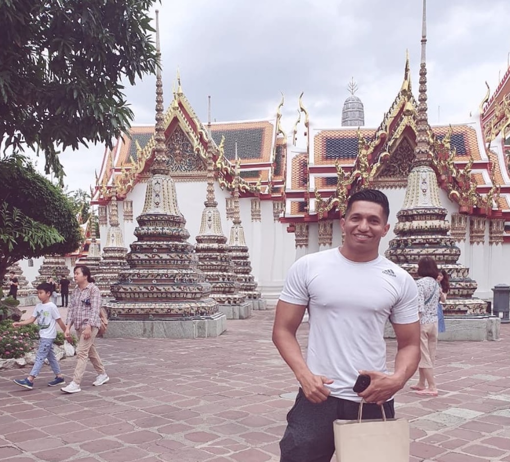 Luis Arrieta en Tailanda, donde estuvo en el Mundial de levantamiento de pesas. 