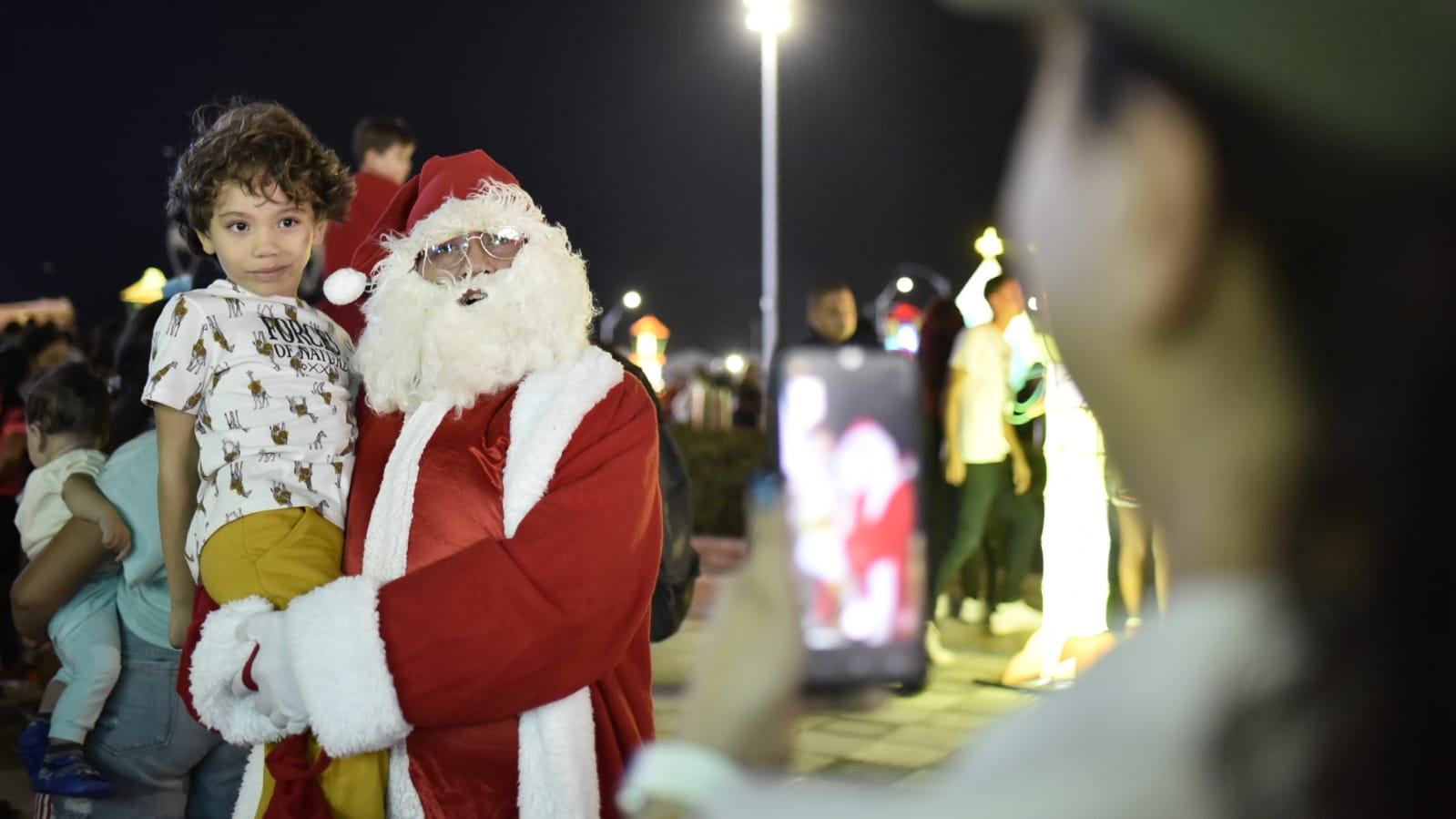 Ni Papá Noel se perdió la ceremonia en la Ventana al Mundo