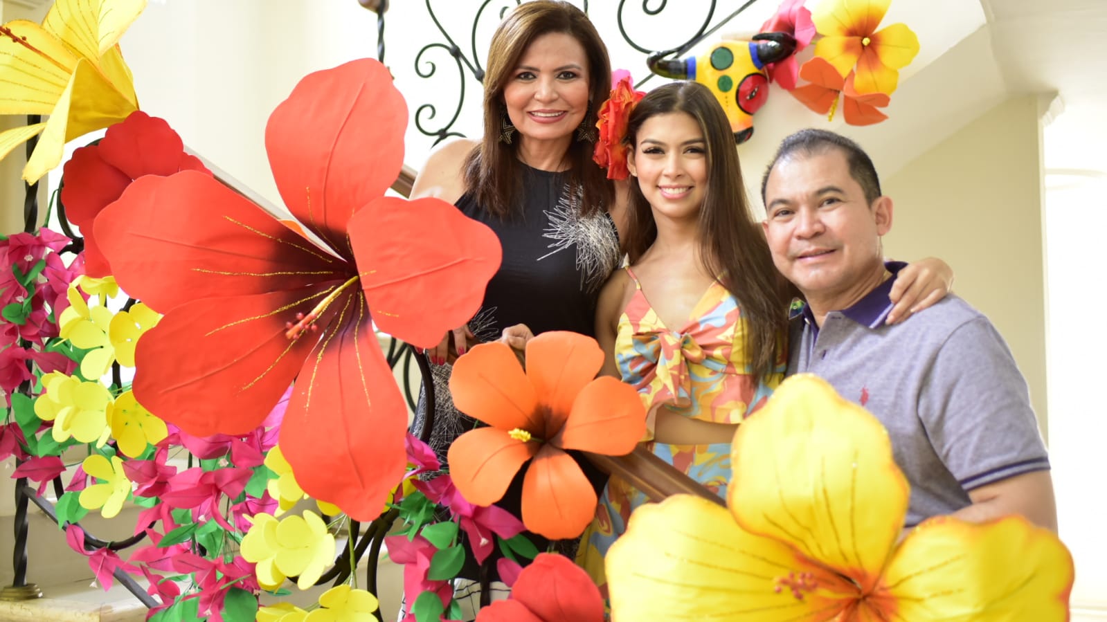 Daniel Charris y Sandry Salcedo, los papás de la reina del Carnaval 2022, Valeria Charris.