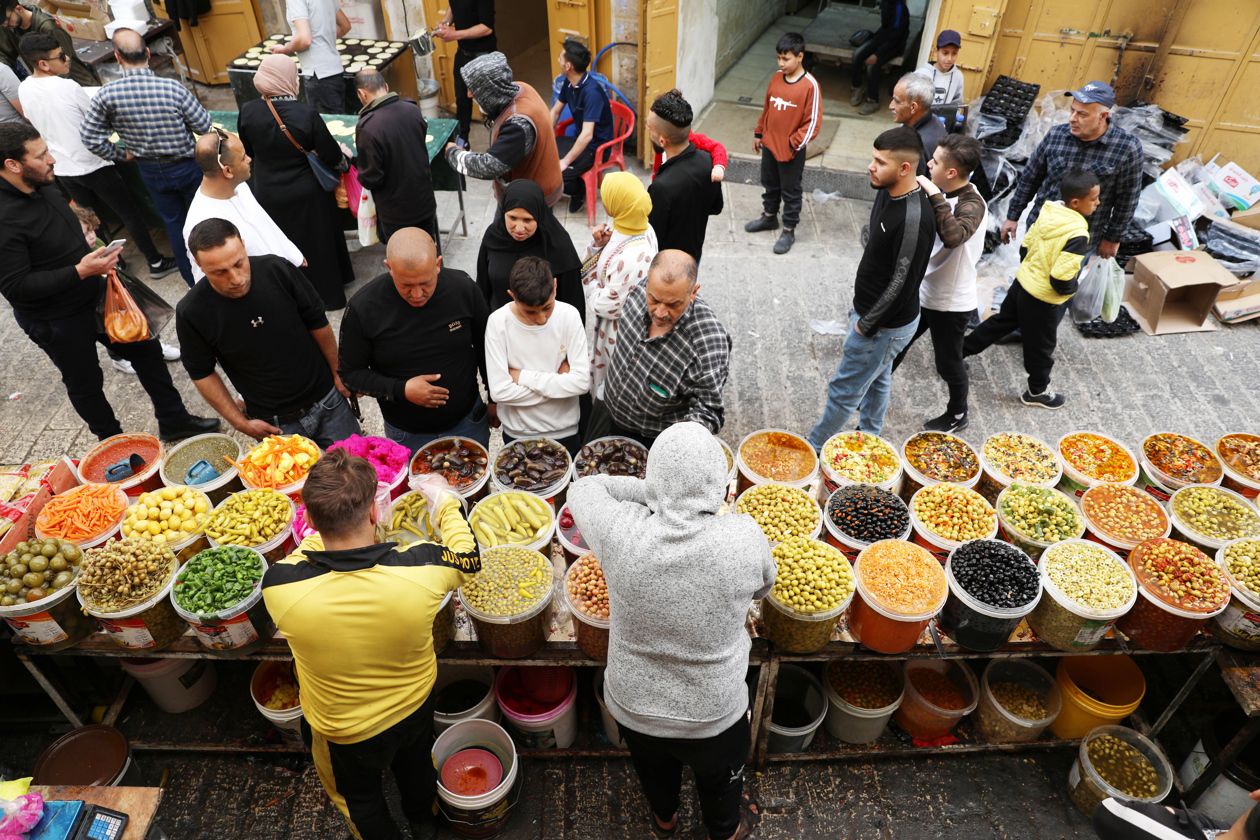 El ramadán estará marcado por una gran subida de los precios globales, causada por la guerra en Ucrania, y que ponen en riesgo a la ya empobrecida población de Oriente Medio.