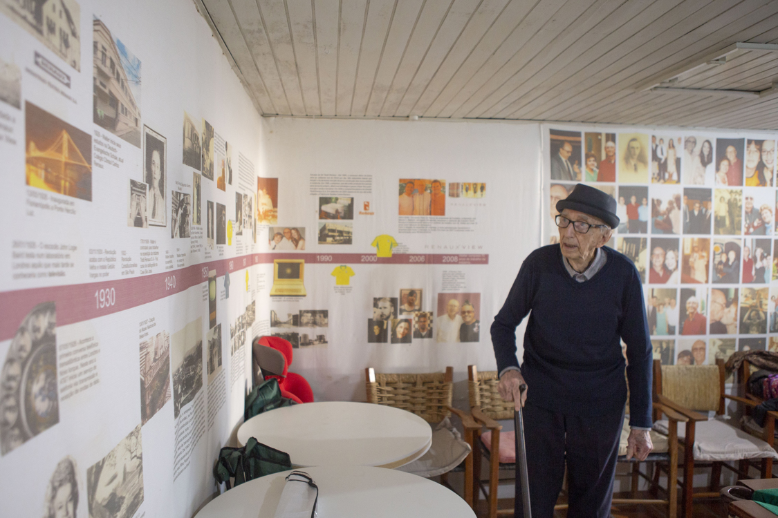 Walter Orthmann, de 100 años, en su casa en Brusque, estado de Santa Catarina (Brasil).