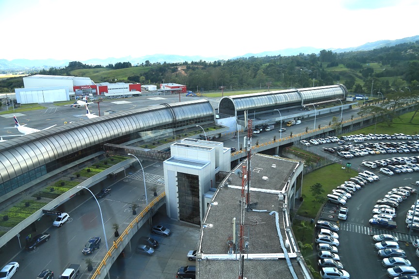 Aeropuerto Rionegro que atiende a Medellín.