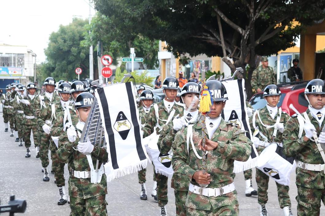 La banda de la Policía Militar durante la apertura.