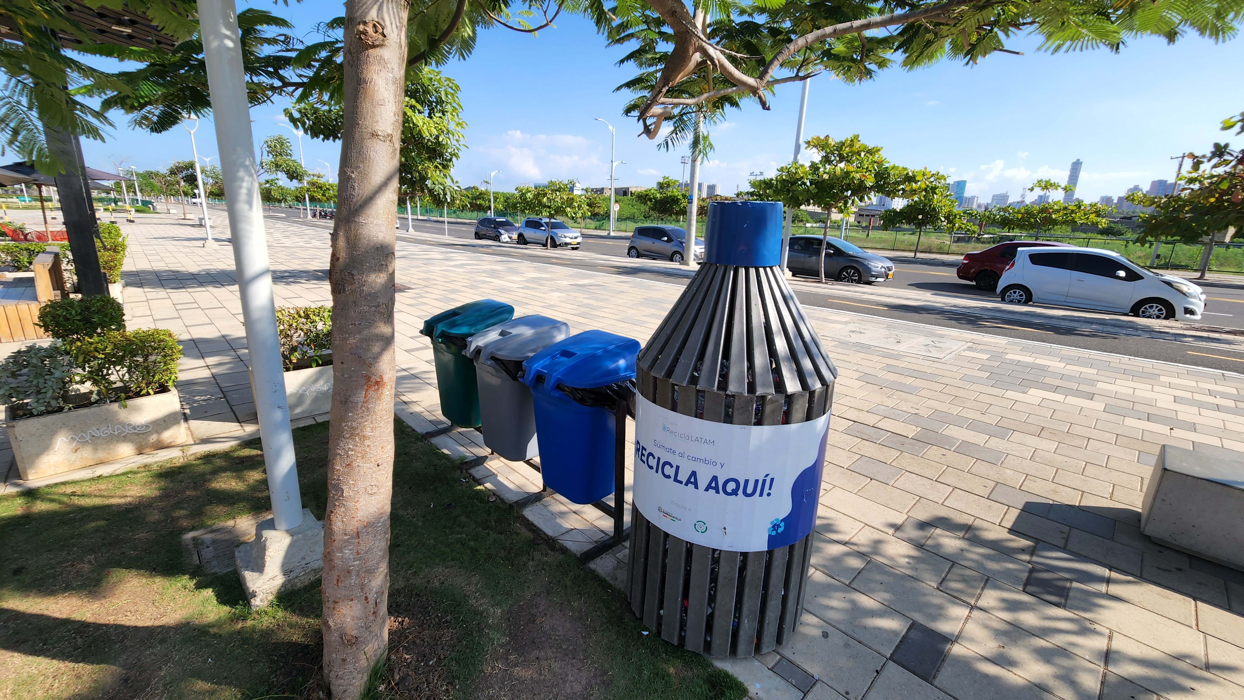 Puntos recicladores en el Gran Malecón del Río.