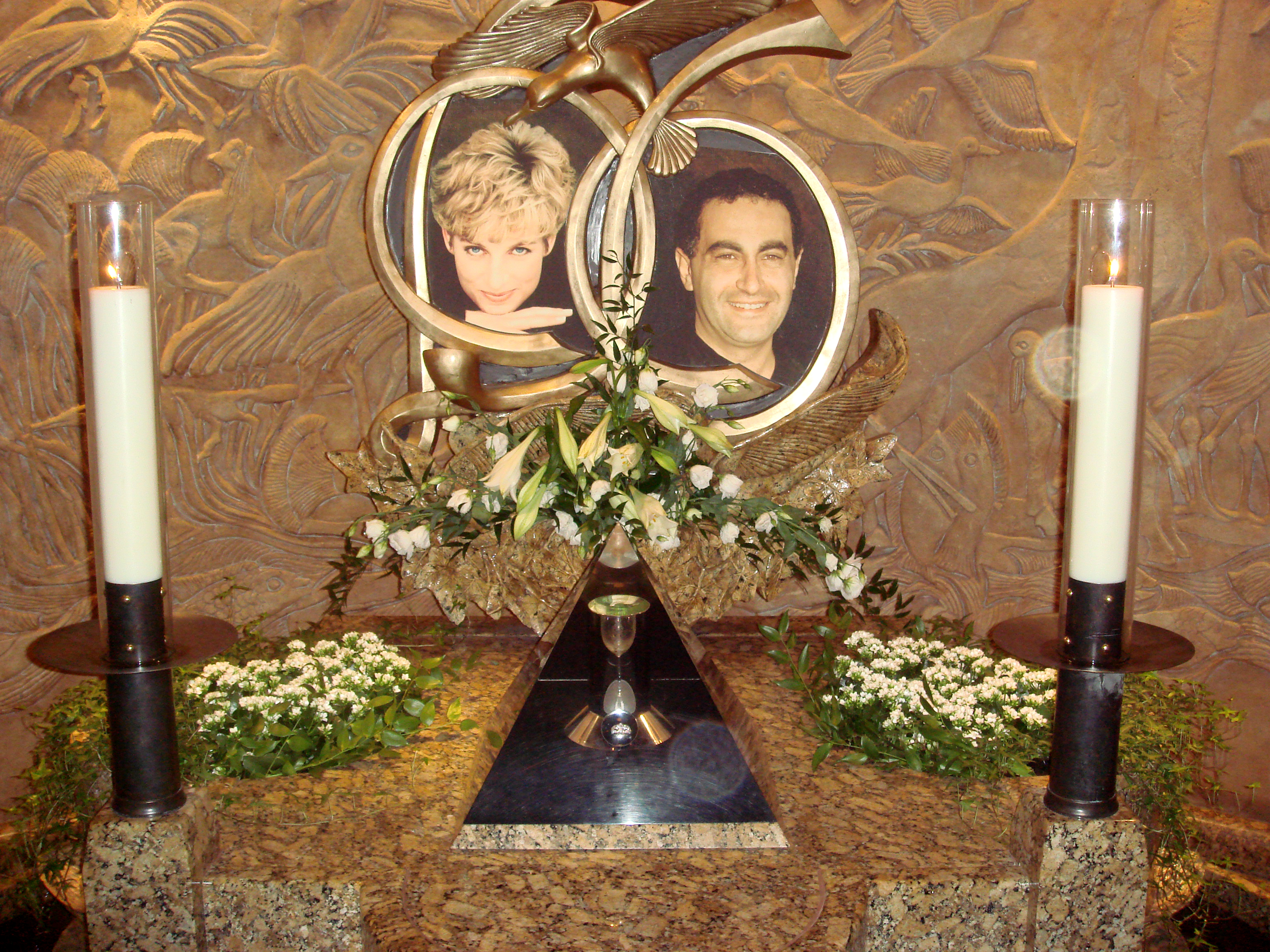 Diana y Dodi Al Fayed.