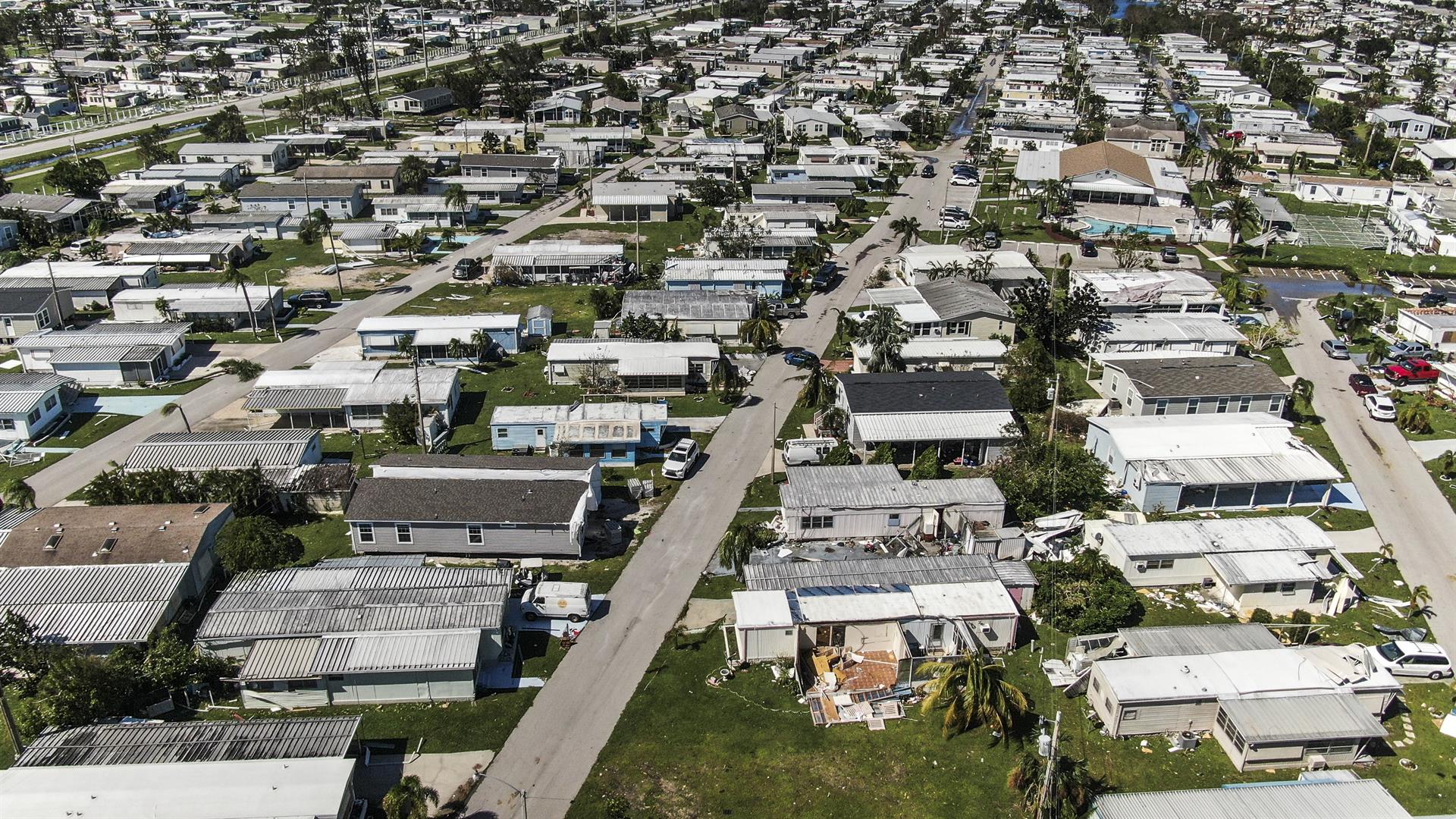 Viviendas totalmente destruidas dejó el huracán en Florida.