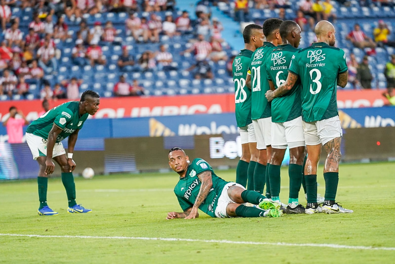 Aspecto del partido entre Junior y Deportivo Cali. 