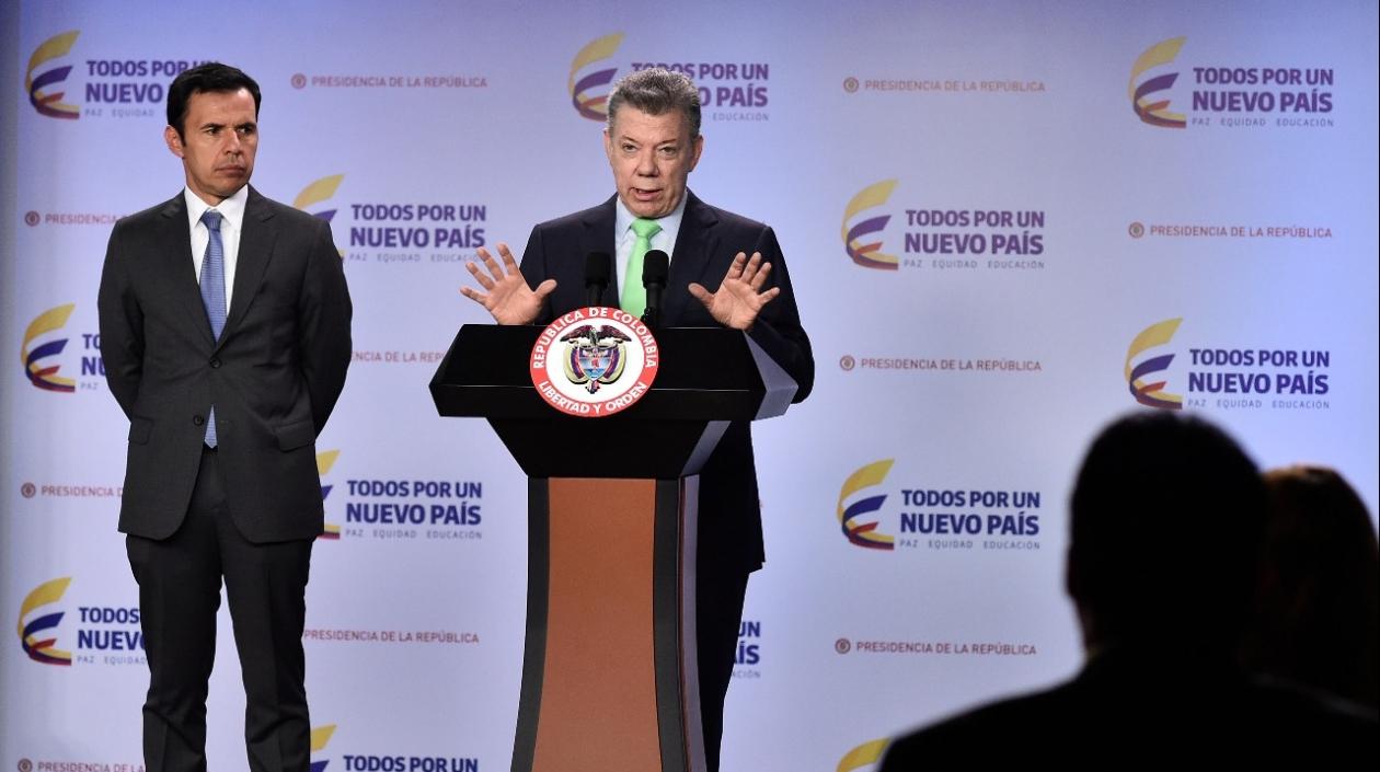 El Presidente Santos concediendo declaraciones en Casa de Nariño.