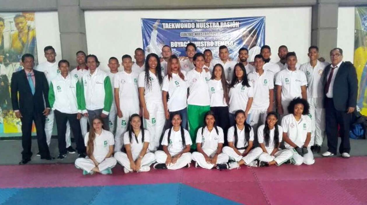 Selección Atlántico de Taekwondo apoyada por la Alcaldía de Barranquilla. 