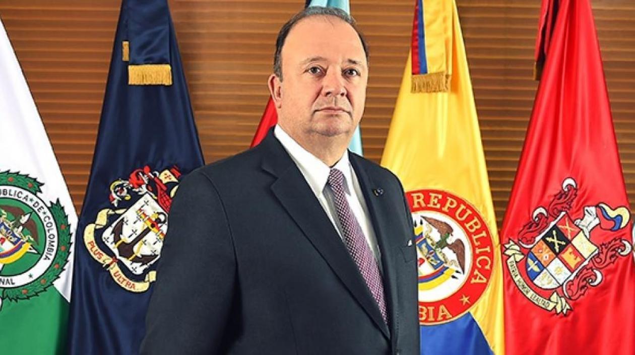Luis Carlos Villegas, Ministro de Defensa.