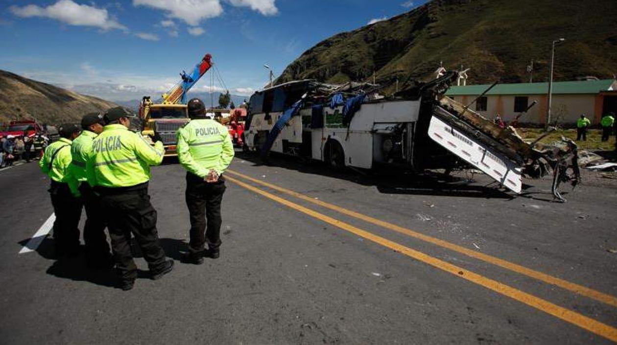 Accidente de tránsito ocurrido hoy cerca de Quito, que dejó 24 víctimas 