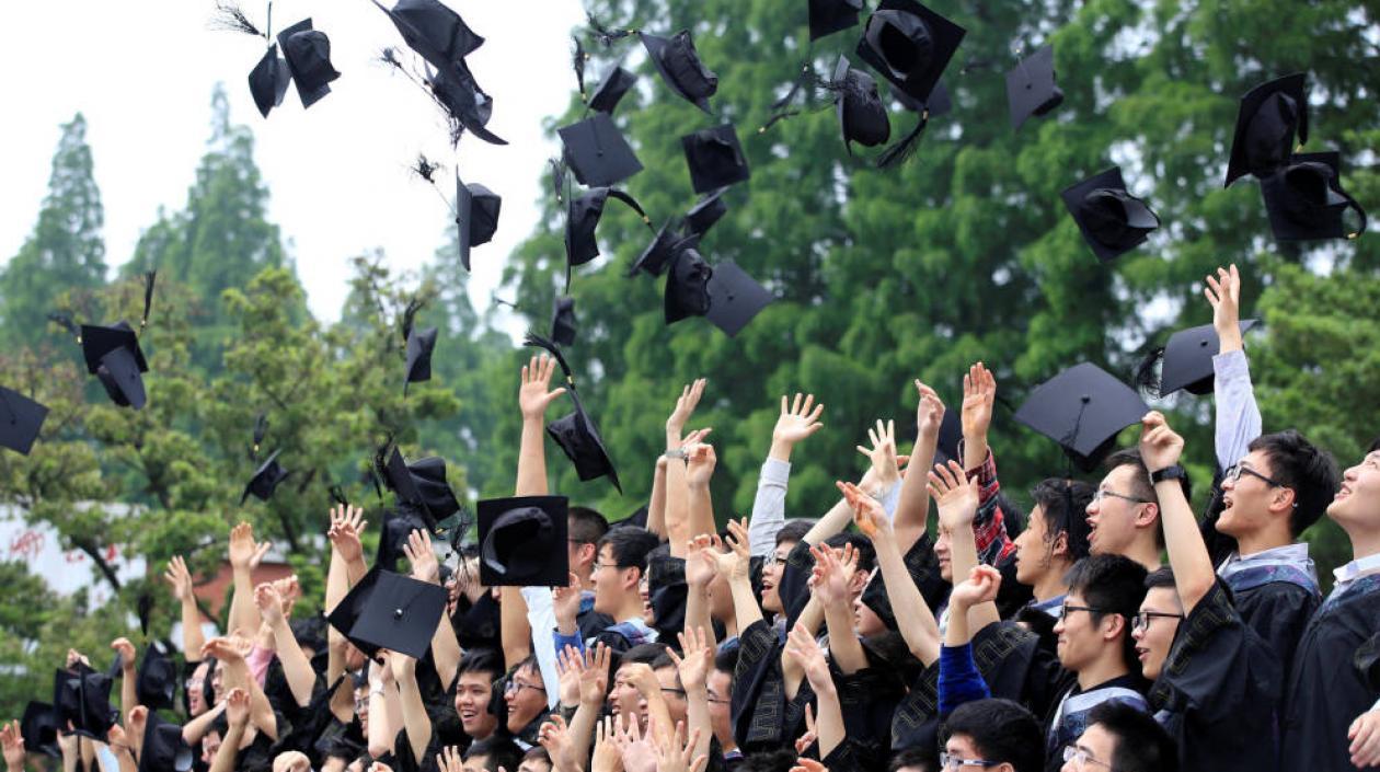 Cada vez más muchos estudiantes prefieren estudiar en China.