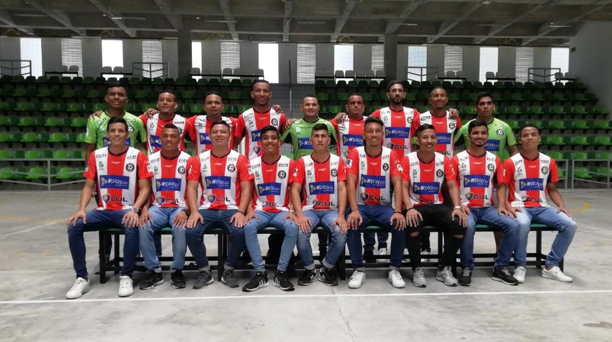 El conjunto del Independiente Barranquilla, listo para el debut. 