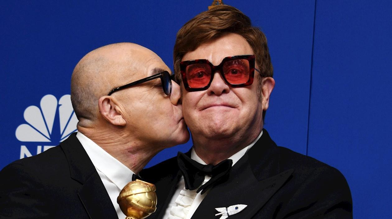 Bernie Taupin y Elton John, ganadores del Globo de Oro 2020 a mejor canción original.