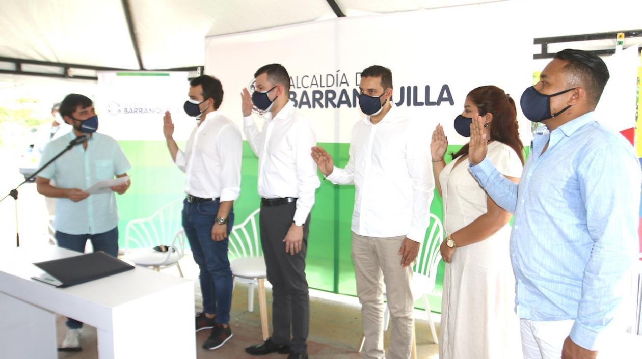 Alcalde Jaime Pumarejo posesionó a los cinco alcaldes de las localidades de Barranquilla.