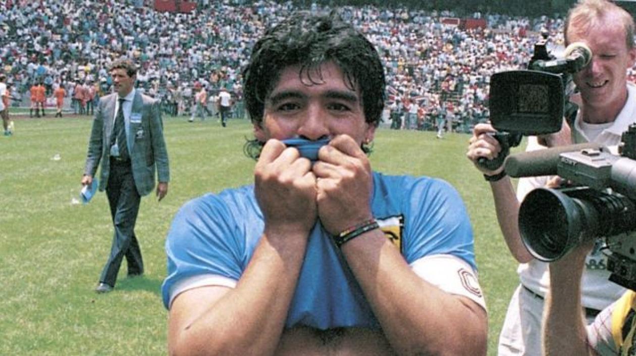 Diego Maradona tras vencer a Inglaterra en el 86.