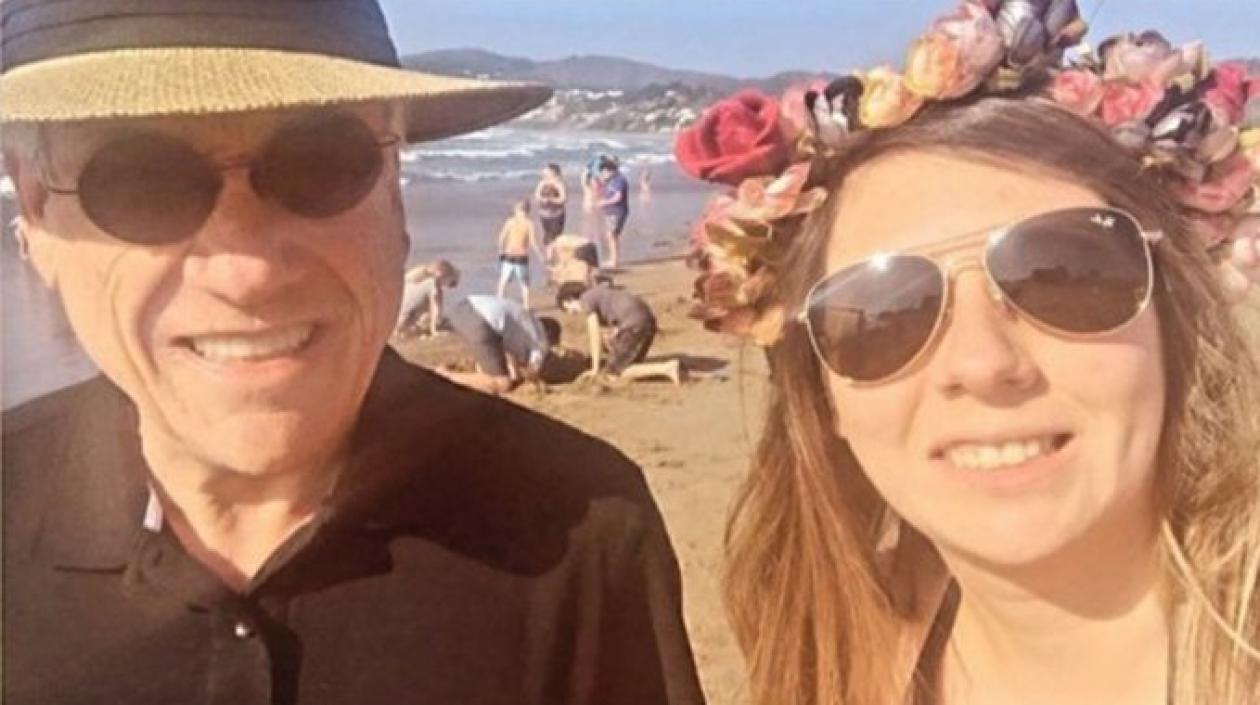 Polémica en Chile por imágenes del presidente sin mascarilla en la playa.