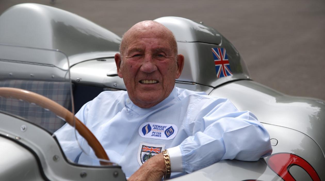 Sir Stirling Moss fue subcampeón cuatro años seguidos y tercero en tres ocasiones.