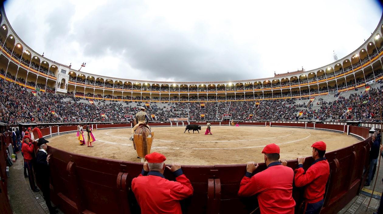 Vista general de la plaza de Las Ventas durante el primer festejo de la Feria de San Isidro.