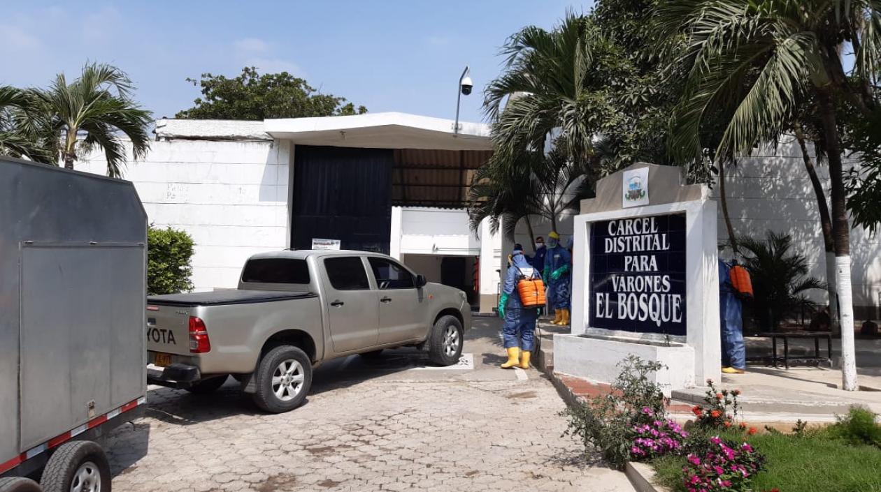 Desinfección en la Cárcel Distrital de El Bosque en Barranquilla.