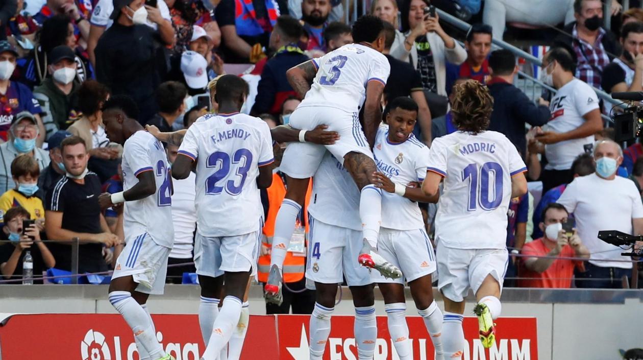 David Alaba celebra el primer gol del Real Madrid. 
