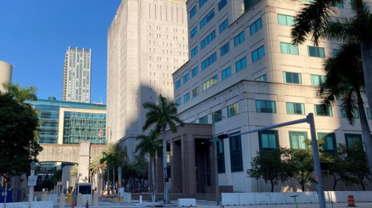  Centro de Detención Federal en Miami.