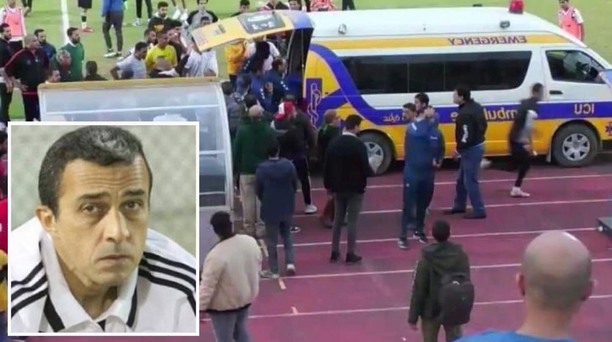 Momentos en que sacan al técnico  Adham El Selhadar del estadio en ambulancia.