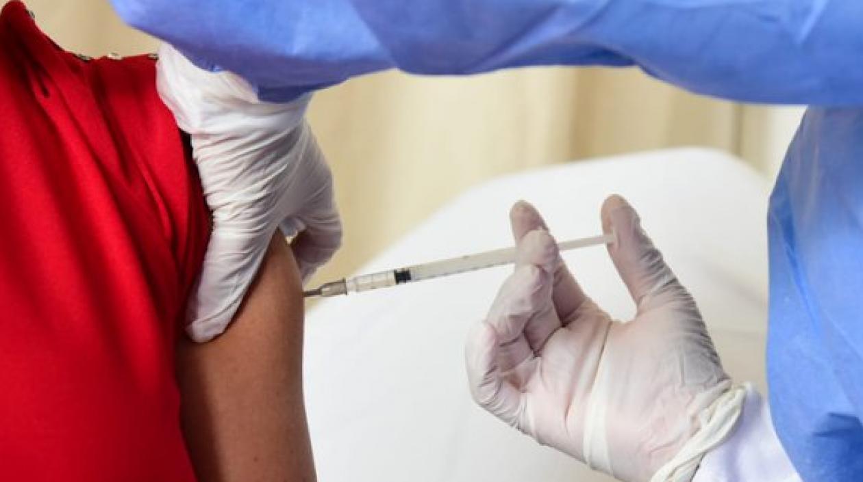 Hay lupa sobre la vacunación contra el Covid-19 en Colombia.