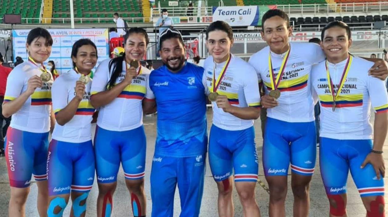 Selección Atlántico de ciclismo de pista, con dos oros. 