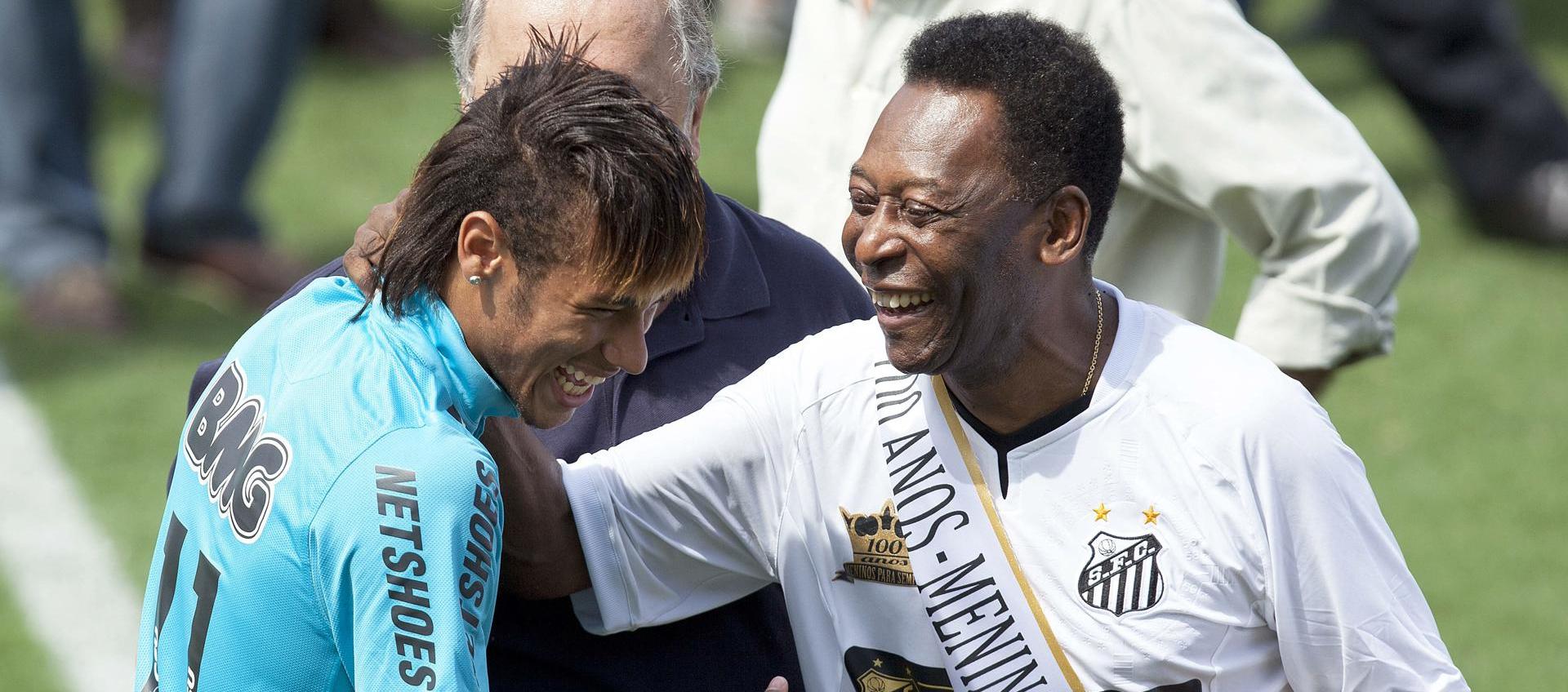 Neymar y Pelé, dos ídolos del Santos.