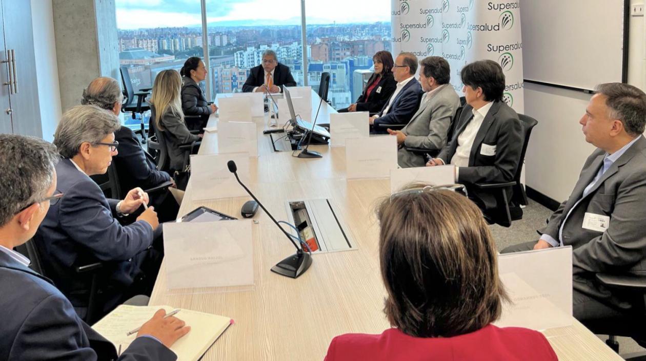 Ulahí Beltrán reunido con los representantes de las EPS del régimen contributivo