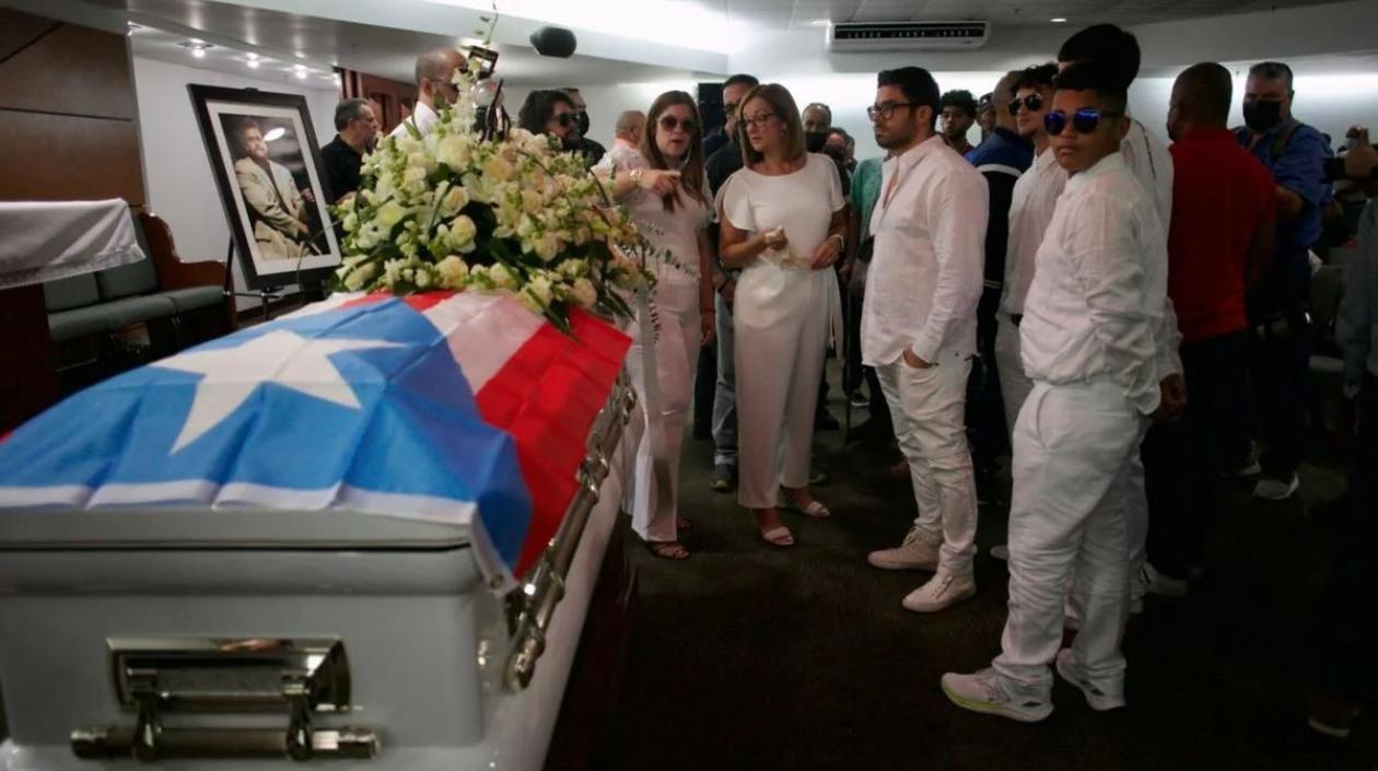 Acto fúnebre en San Juan.