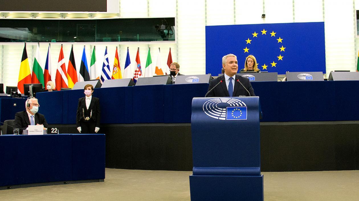 El Presidente Iván Duque durante su intervención en el Parlamento Europeo.