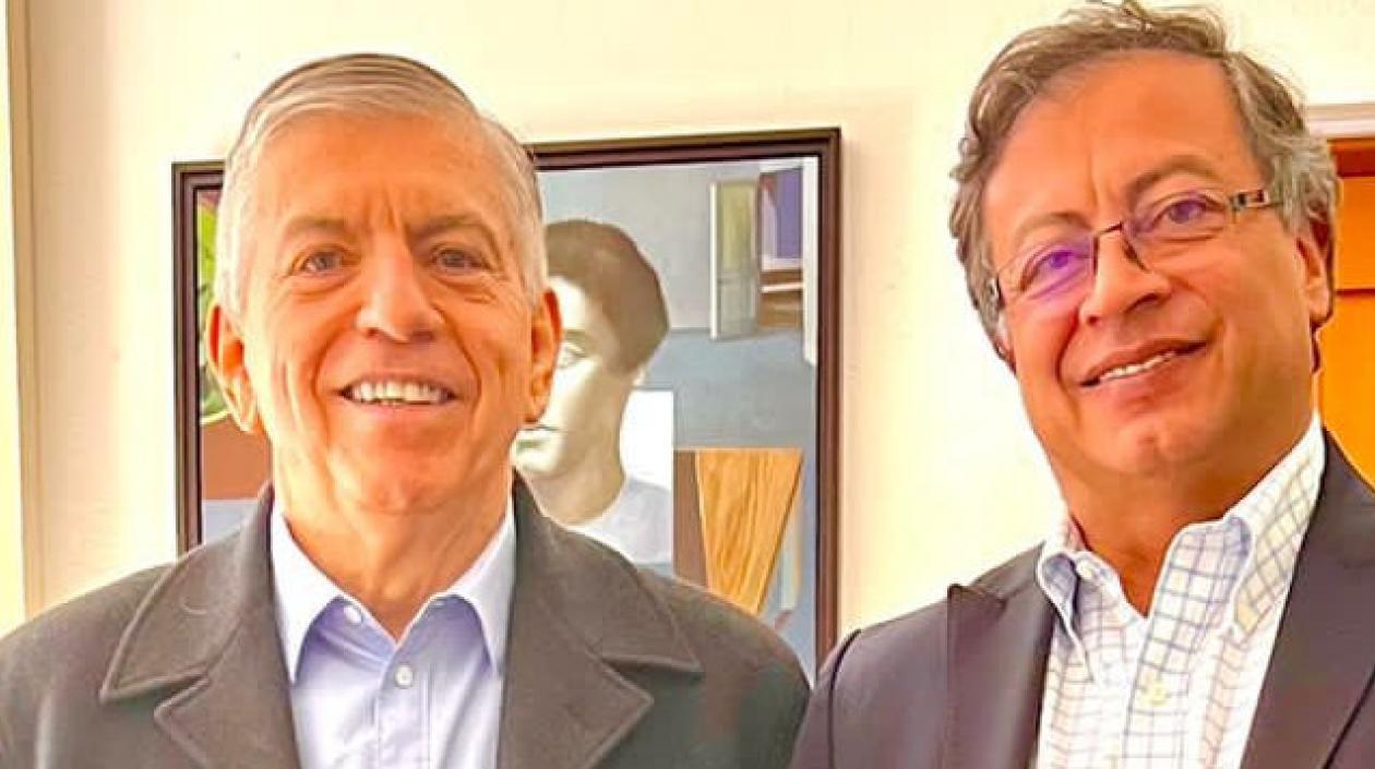 César Gaviria y Gustavo Petro.