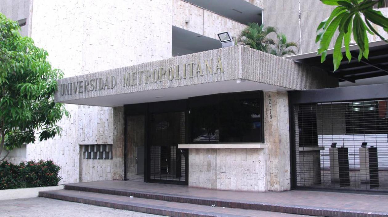 Fachada de la Universidad Metropolitana de Barranquilla.
