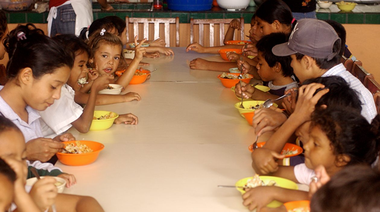 El Foro Regional de Alimentación Escolar para América Latina y el Caribe se realiza por primera vez en Colombia.