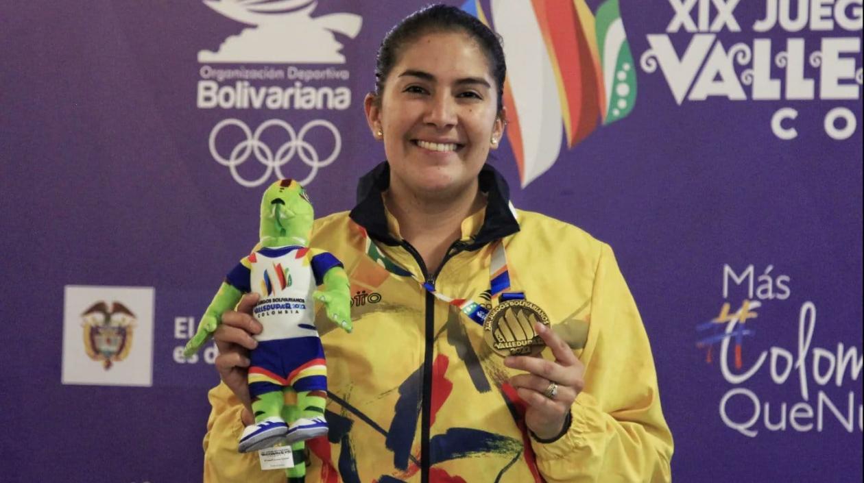 Maria Jose Rodríguez, bolichera colombiana, ganadora del oro. 