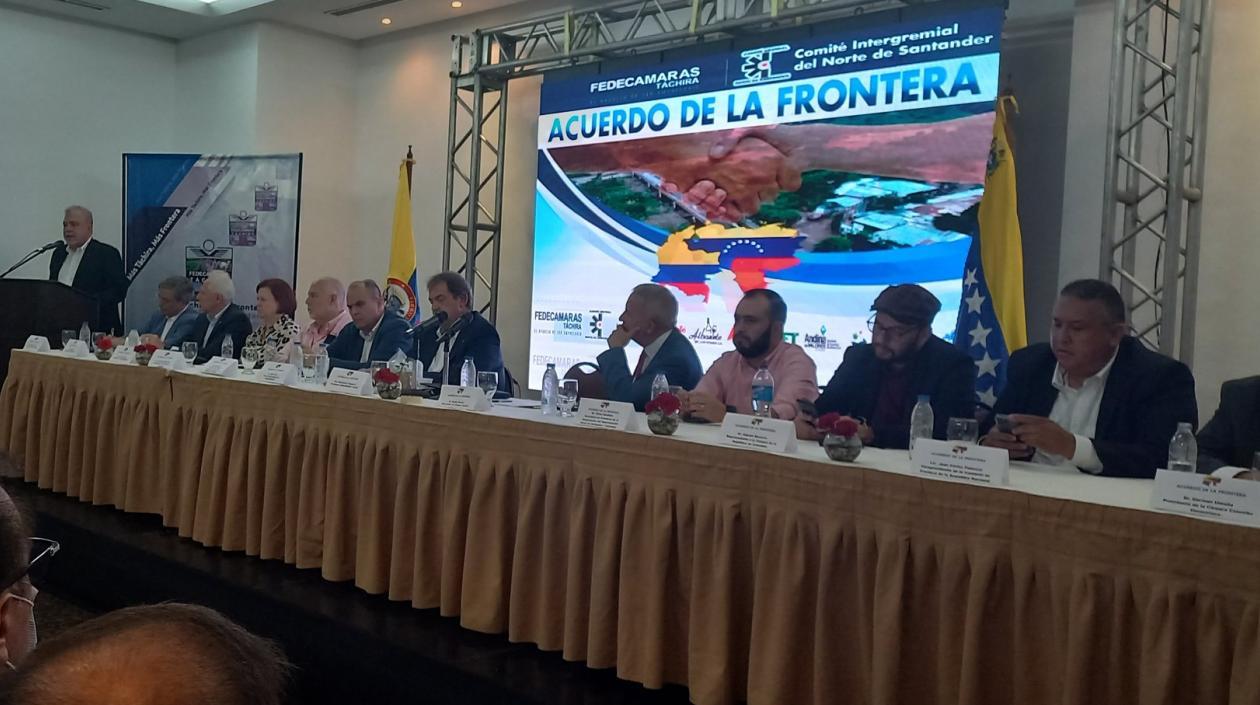 Reunión de empresarios colombianos y venezolanos.