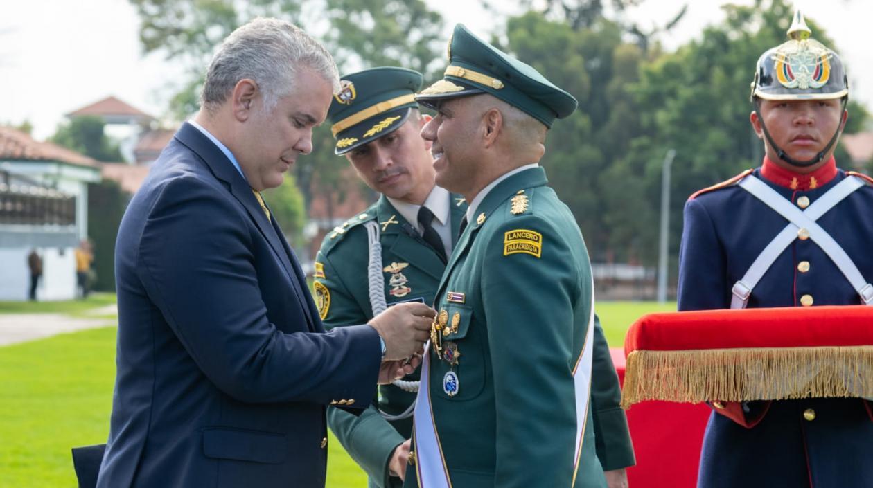Presidente Iván Duque y el General Eduardo Enrique Zapateiro