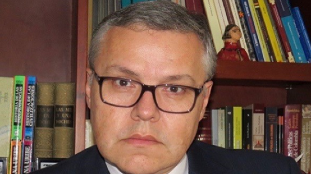 Ministro de Justicia, Néstor Iván Osuna Patiño.