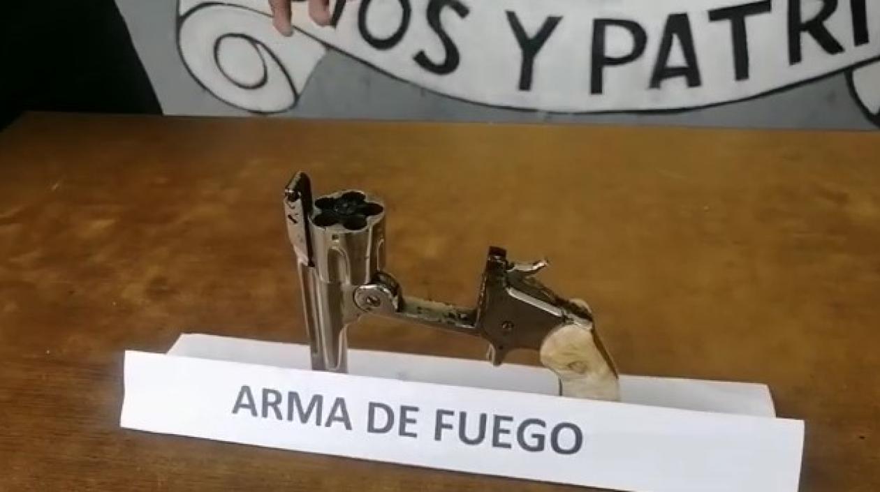 Este es el arma decomisada a la persona capturada en flagrancia en Cartagena.