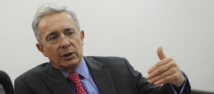 Álvaro Uribe.