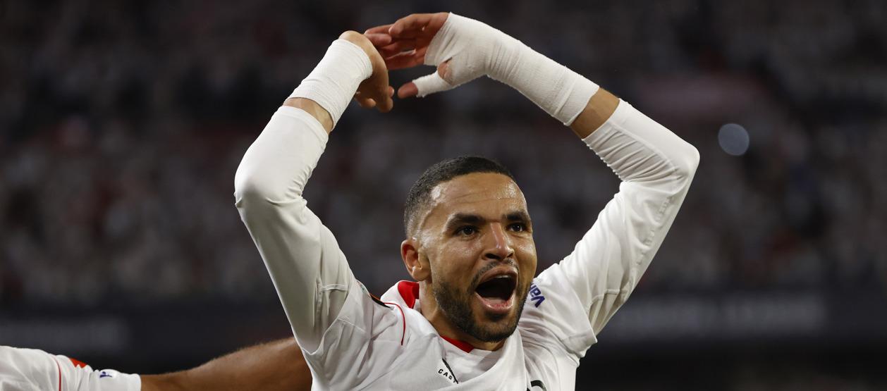El marroquí Youssef En-Nesyri marcó un doblete para el Sevilla.