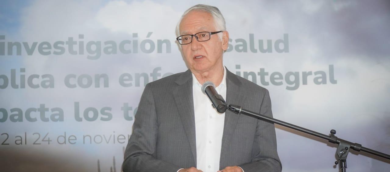 Guillermo Alfonso Jaramillo, Ministro de Salud.