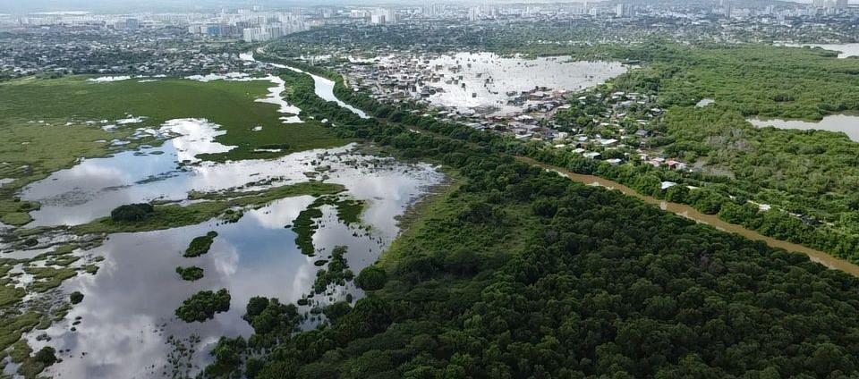 Vista aérea de las zonas inundadas en Cartagena