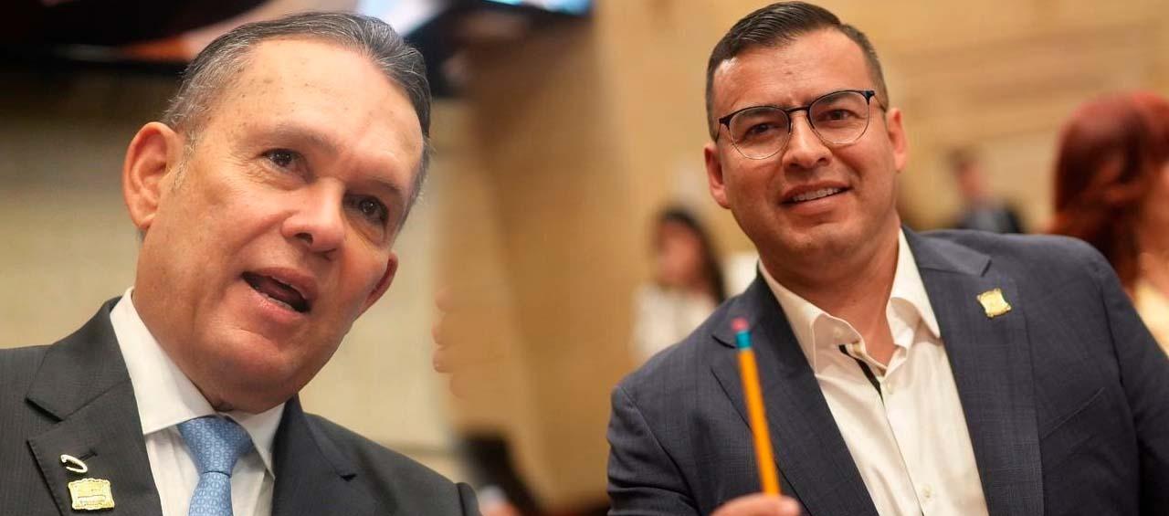 El senador Efraín Cepeda Sarabia y el representante Jaime Salamanca 