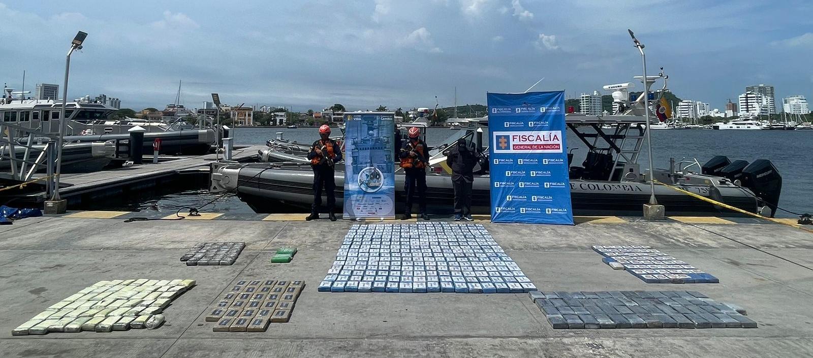 Cocaína incautada por la Armada Nacional. 